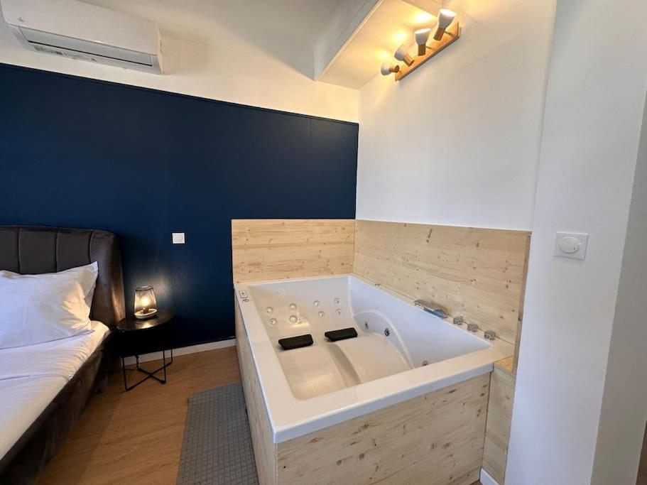 Britich 3D: Suite Spa Prive, Clim, Thermal/Artem Nancy Kültér fotó